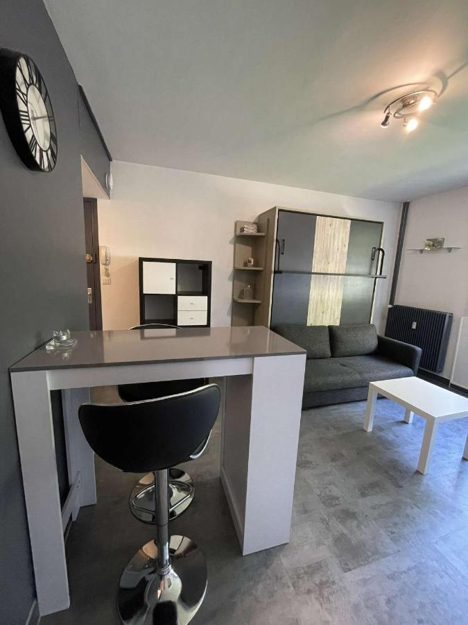 Zen T1, 500m Centre, Proche Gare, Confort Appartement